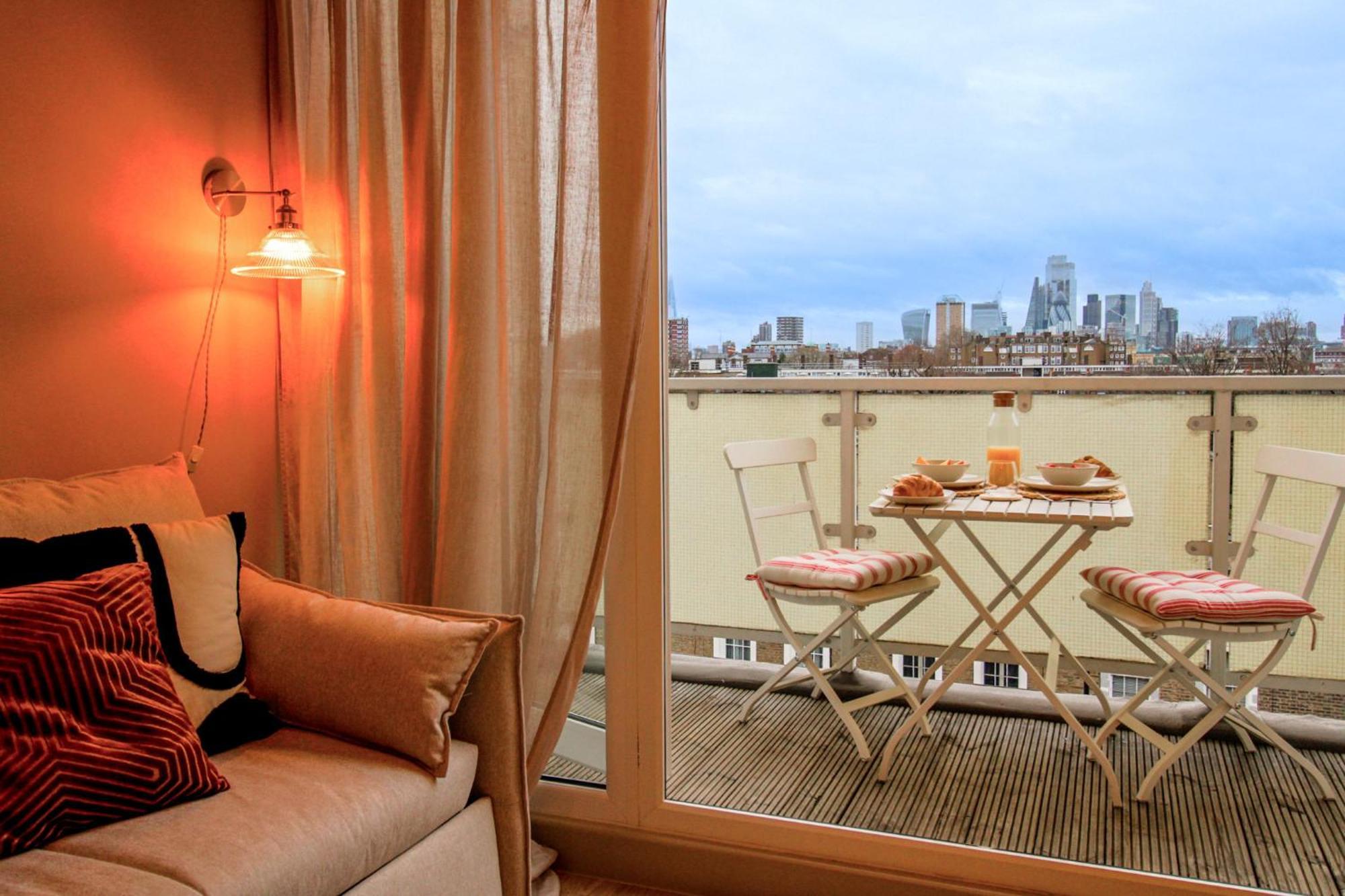 Apartamento 2 Bedrooms Close To Limehouse Station *