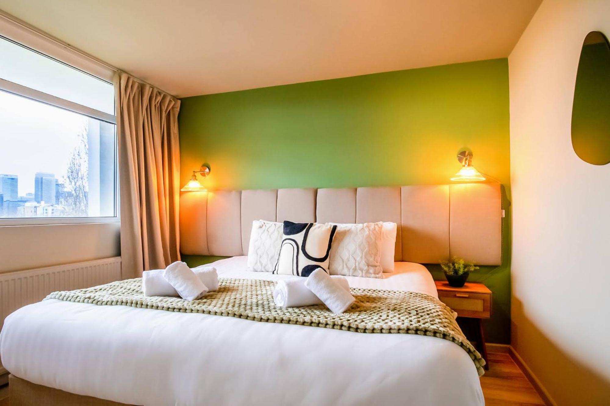 Apartamento 2 Bedrooms Close To Limehouse Station Londres