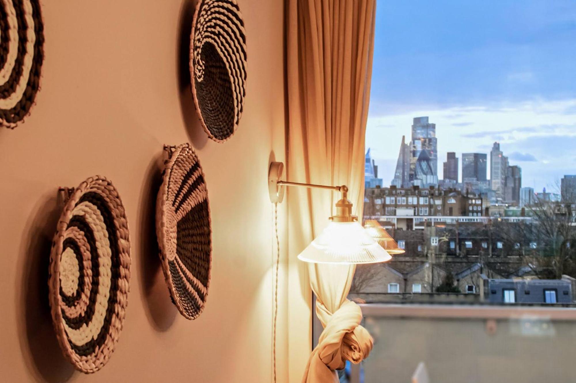 Apartamento 2 Bedrooms Close To Limehouse Station